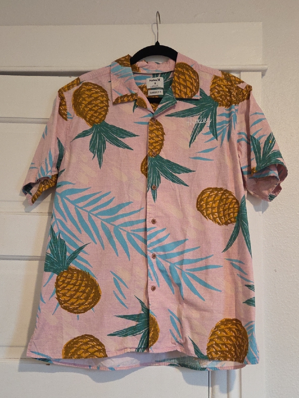 Hurley Pink Pineapple Print Short-Sleeve Camp Hawaiian Shirt Men's Medium
